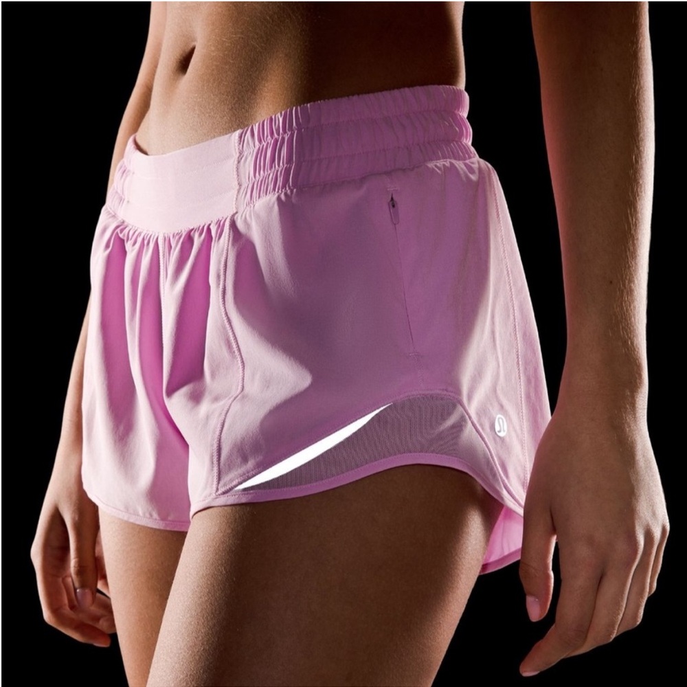 Lululemon Hotty Hot Vita Pink 4 NWT